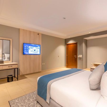 Enala Hotel Apartments - Tabuk ตะบูก ภายนอก รูปภาพ