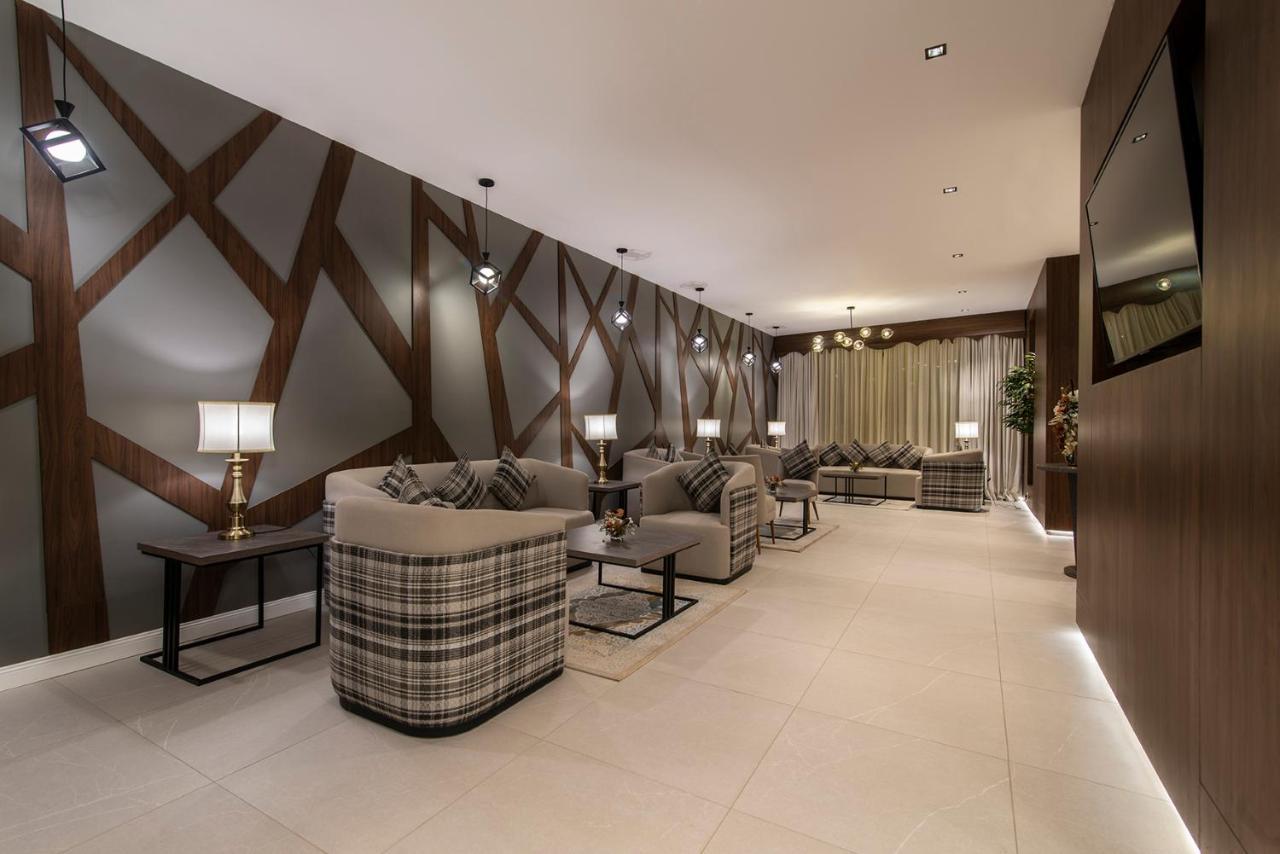 Enala Hotel Apartments - Tabuk ตะบูก ภายนอก รูปภาพ