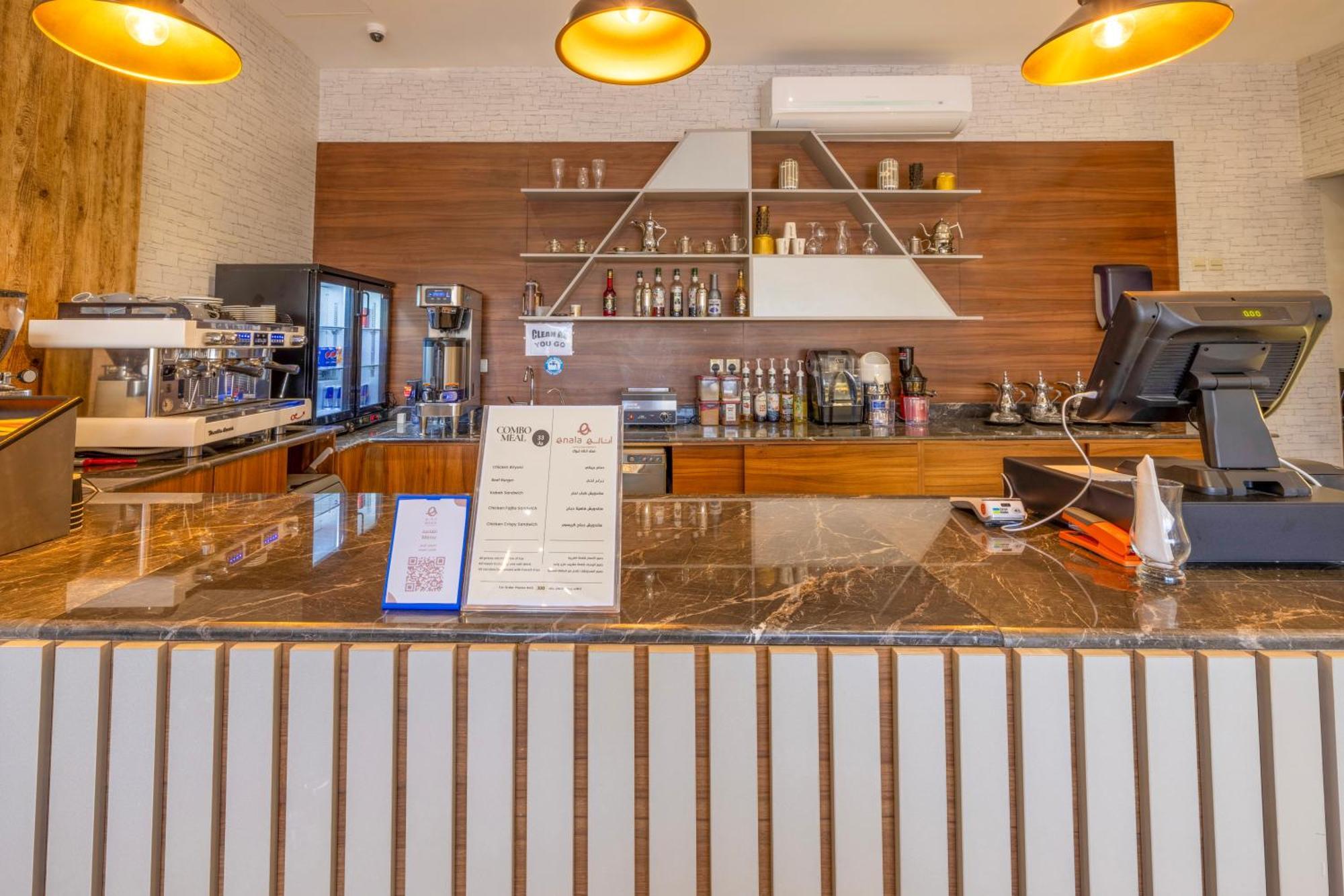 Enala Hotel Apartments - Tabuk ตะบูก ภายนอก รูปภาพ